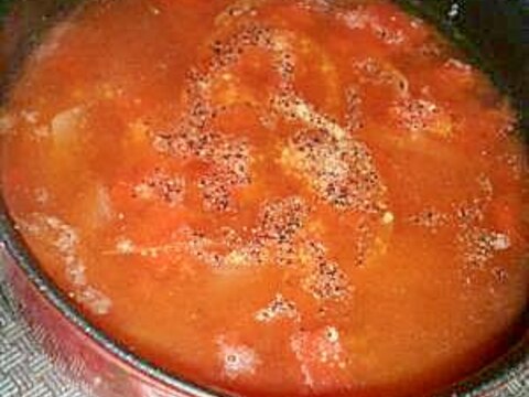 玉ねぎのトマトスープ